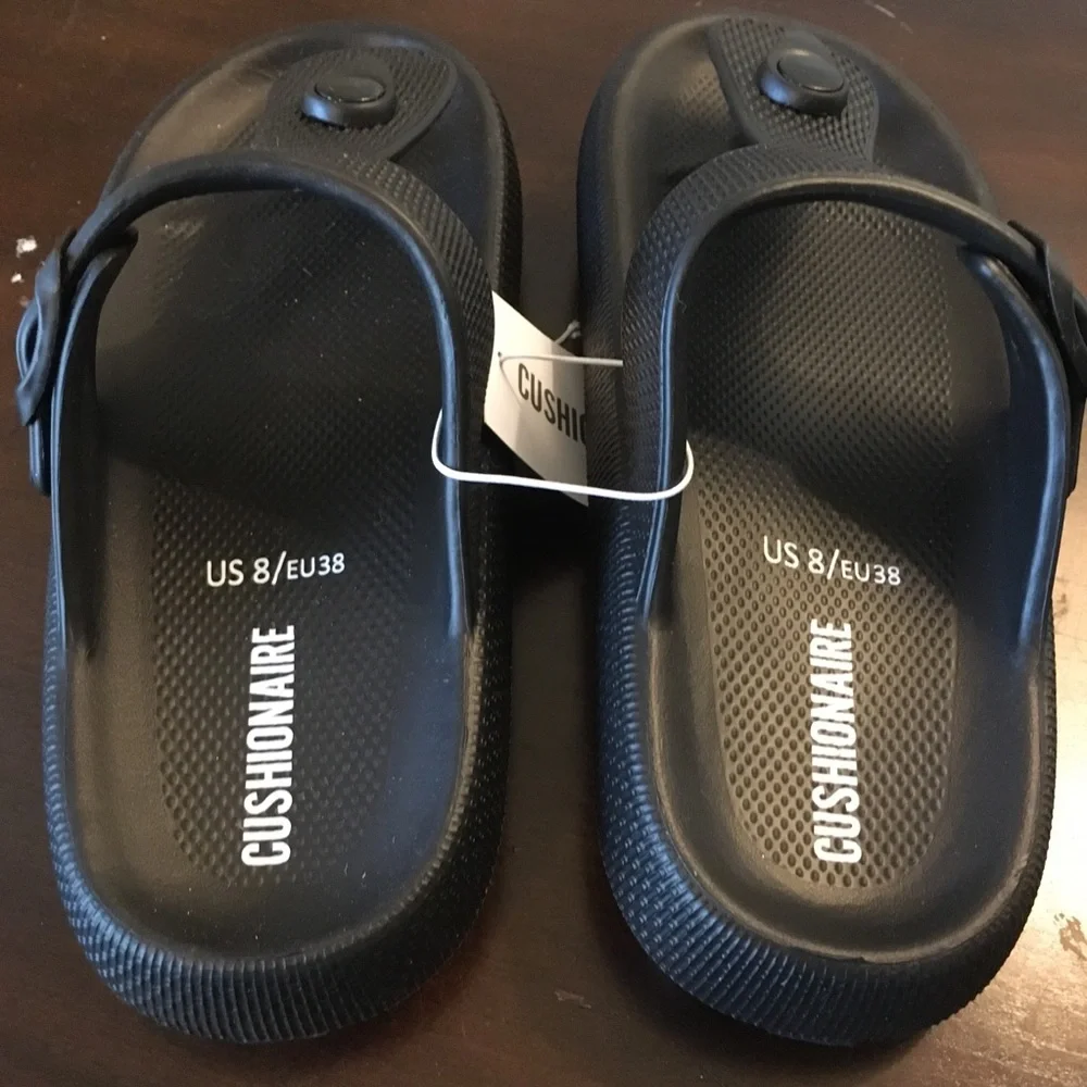 Cushionaire Black Slide Sandals NWT - Picture 5 of 12
